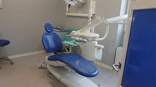 studio dentistico dario argenti ostia