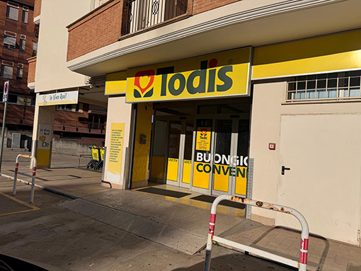 Todis Mentana